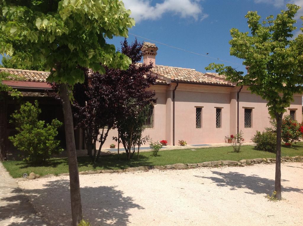 Vittoria Il Graditempo Country House Guest House Rosora Exterior photo